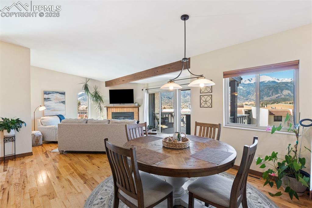 Image 7 of 47: Living Room