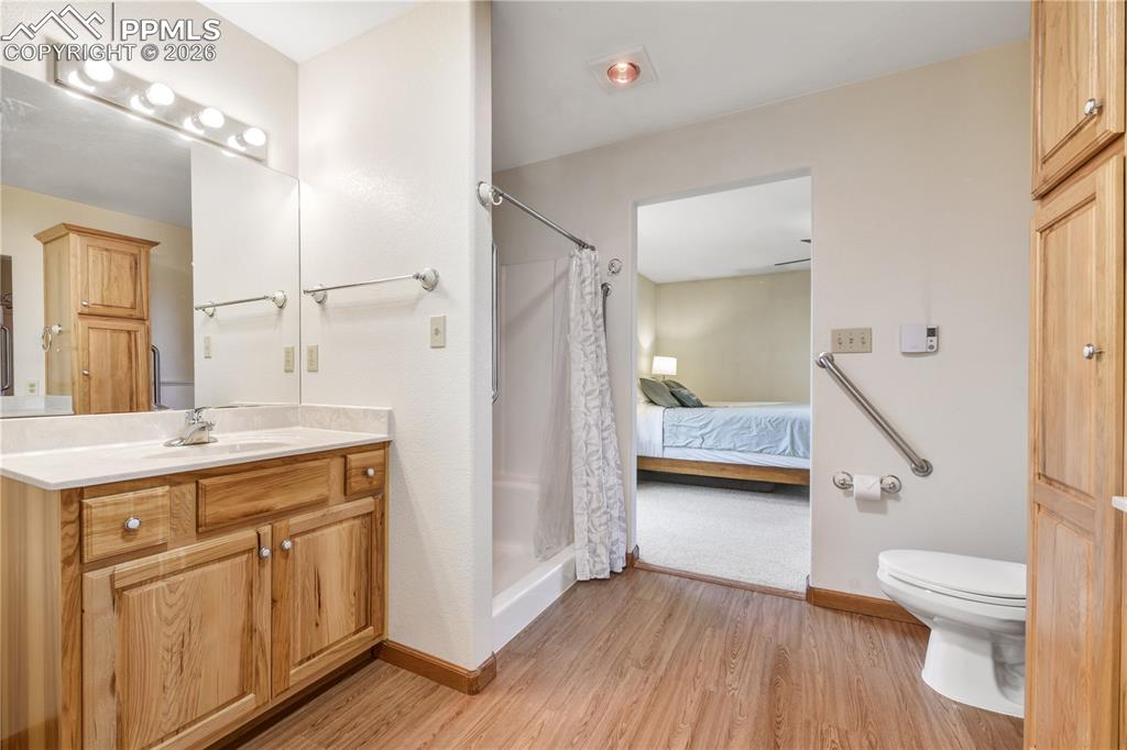 Image 20 of 50: Mud Room