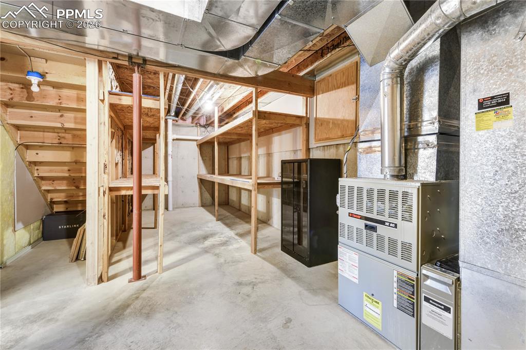 Image 37 of 50: Barn