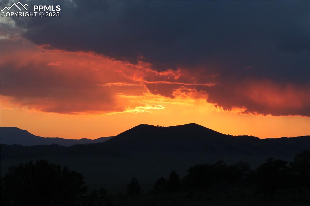 Image 37 of 48: View