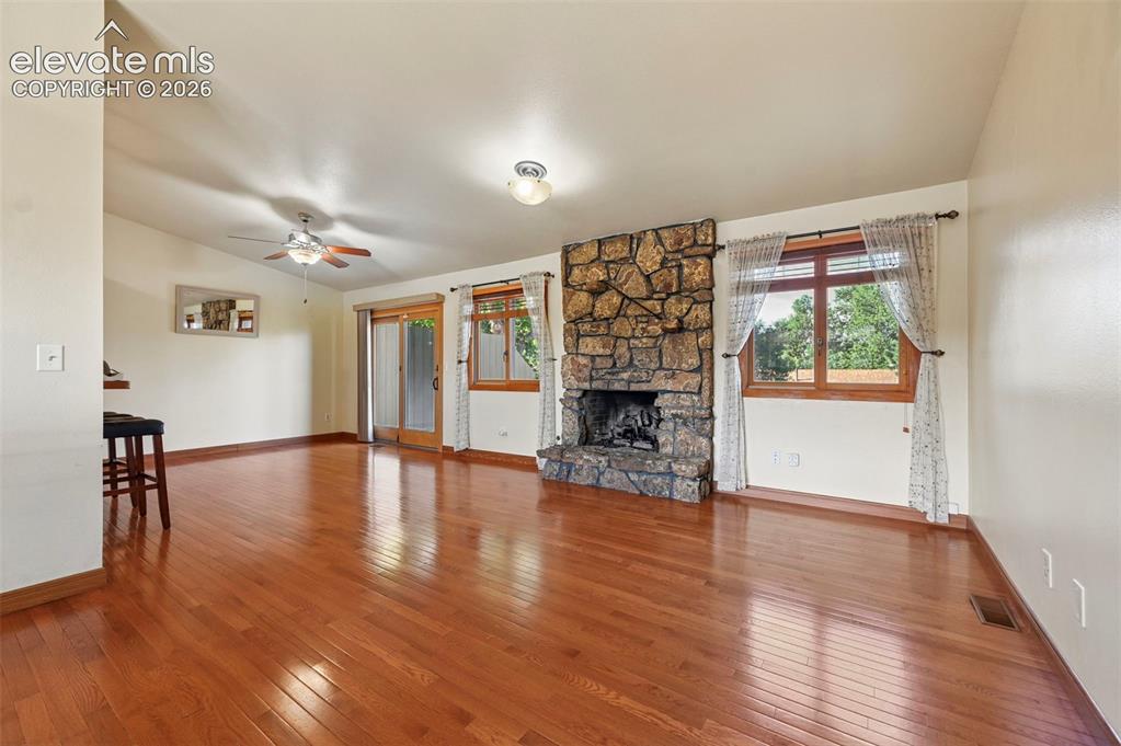 Image 6 of 43: Living Room