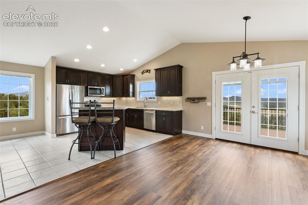 Image 11 of 49: Great Room