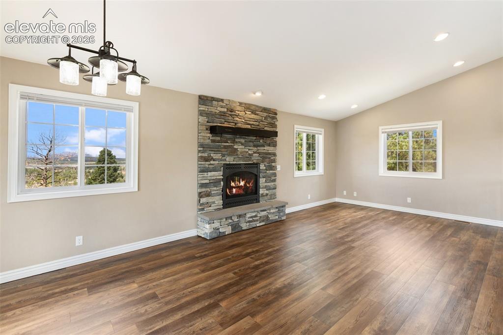 Image 6 of 49: Living Room