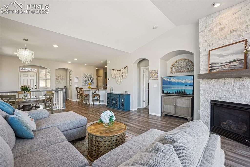 Image 12 of 44: Living Room