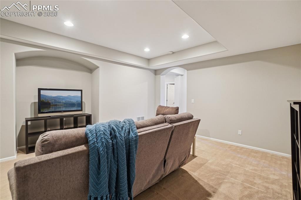 Image 22 of 44: Living Room