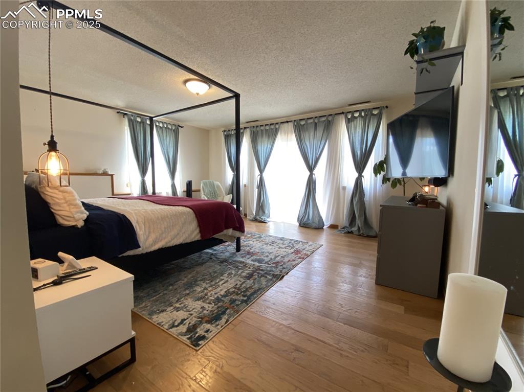 Image 8 of 48: And a WALK-OUT master suite