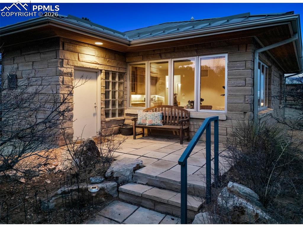 Image 18 of 50: Back of Structure