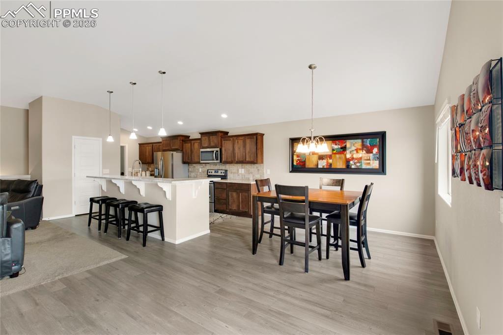 Image 11 of 43: Dining Area