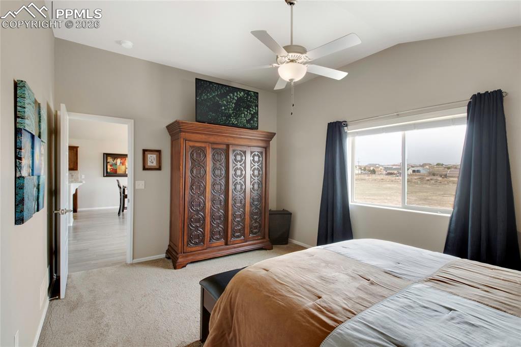 Image 17 of 43: Bedroom