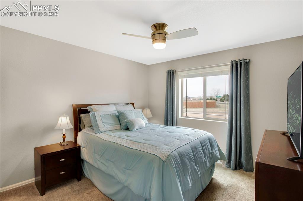 Image 23 of 43: Bedroom