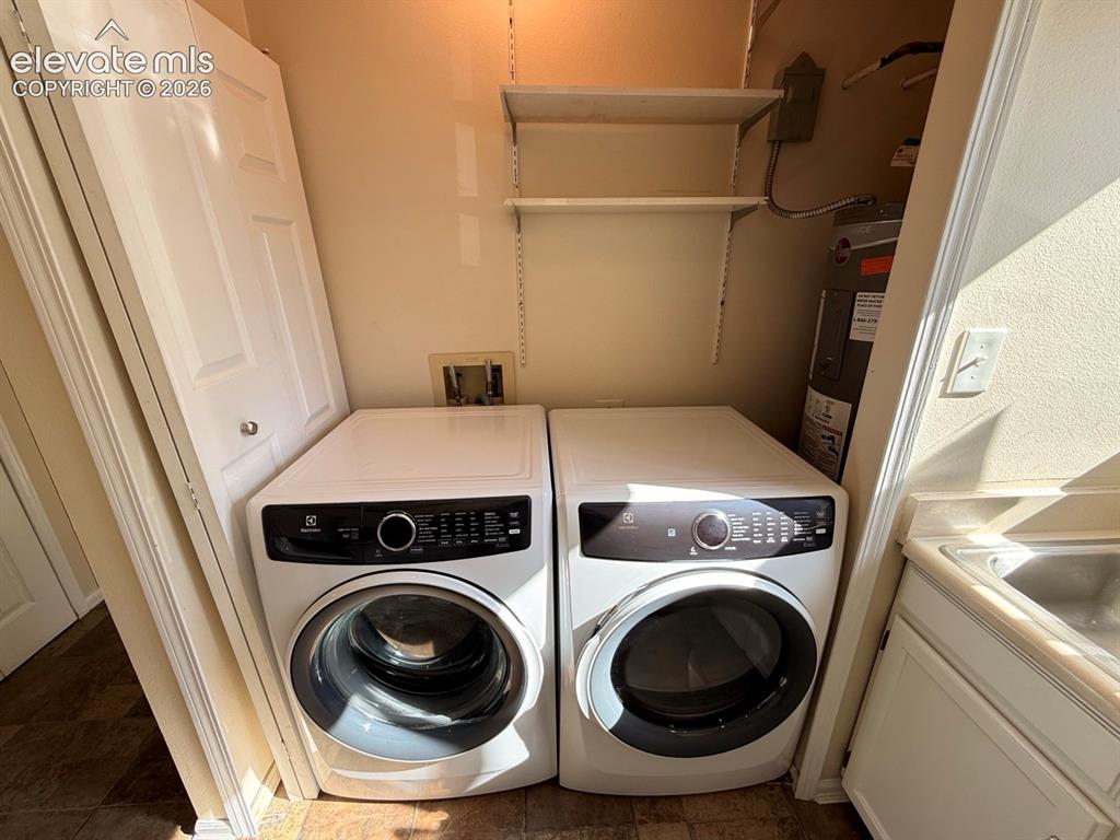 Image 8 of 23: Laundry