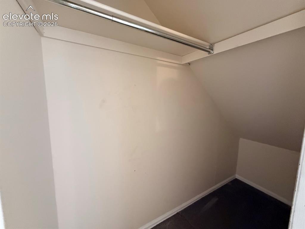 Image 9 of 23: Closet