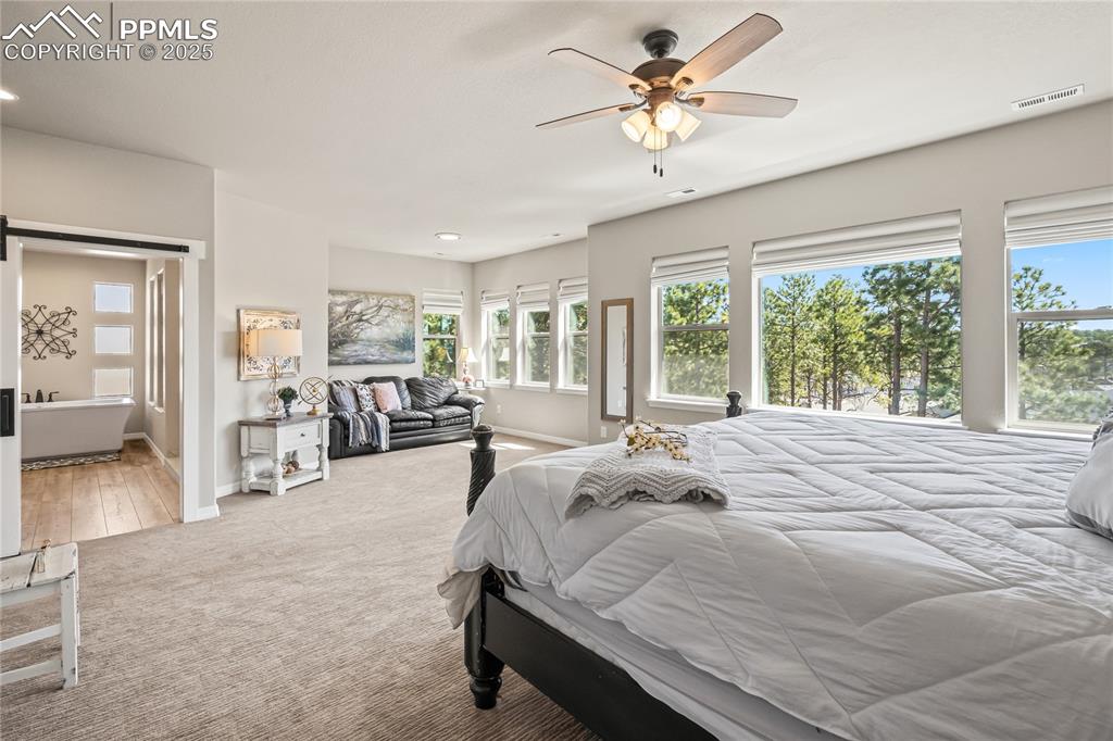 Image 16 of 46: Bedroom