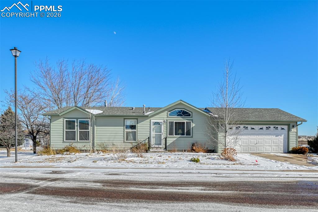 Image 4 of 37: Front of Structure