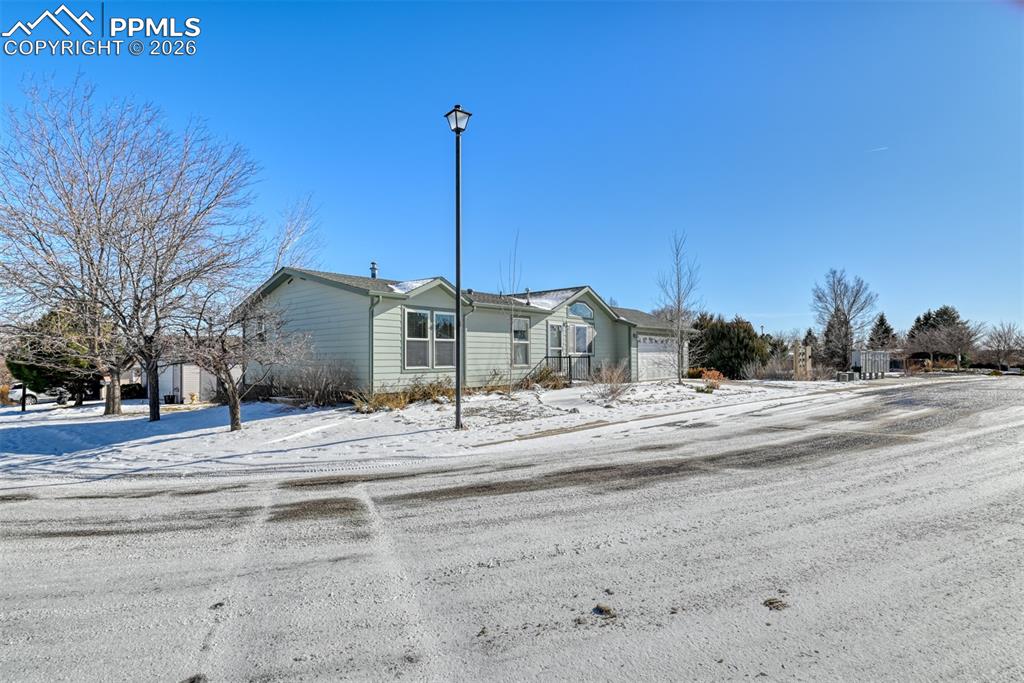 Image 5 of 37: Front of Structure