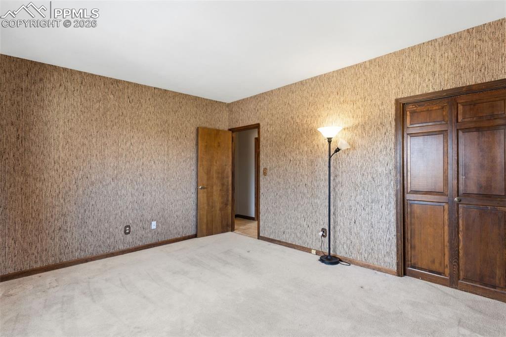 Image 26 of 35: Bedroom 2