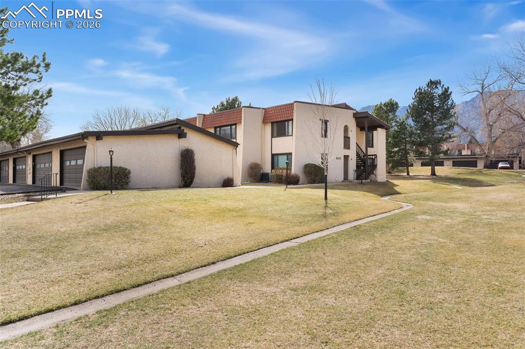 Image 31 of 35: Park like setting of Villa Pourtales