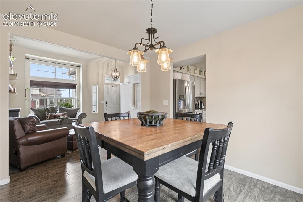 Image 6 of 49: Dining Area