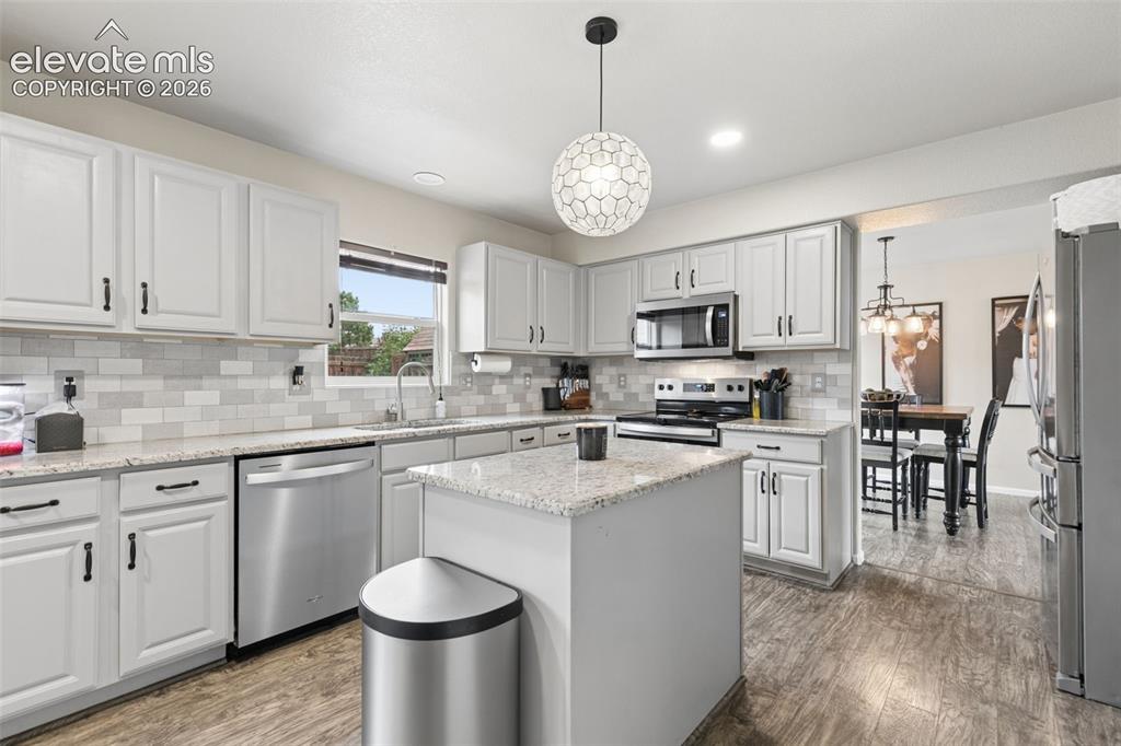 Image 8 of 49: Kitchen