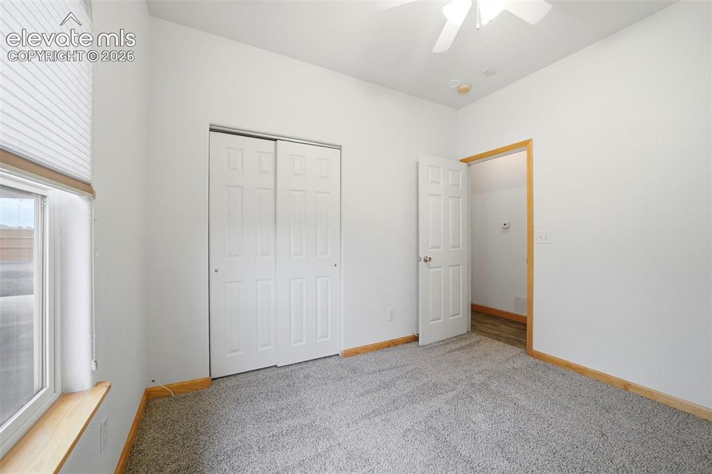 Image 14 of 36: Bedroom