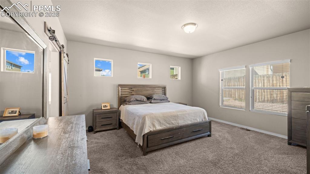 Image 14 of 42: Bedroom