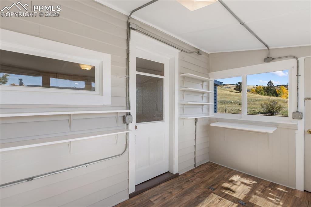 Image 36 of 49: Entrance to property