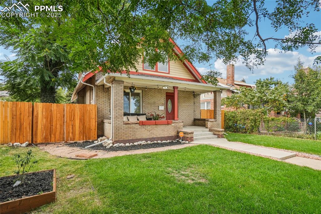 Image 6 of 50: Front of Structure