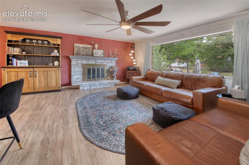 Image 10 of 43: Living Room
