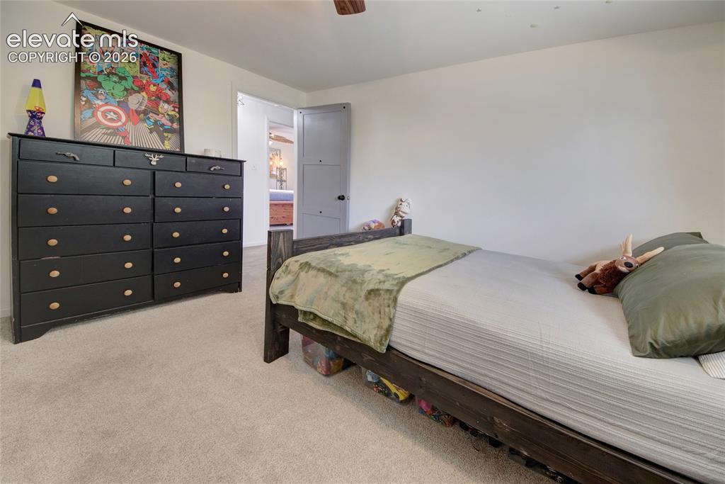 Image 20 of 43: Bedroom