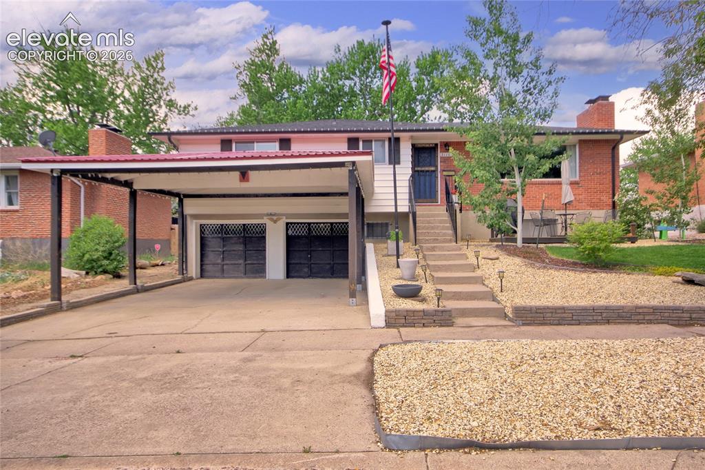 Image 33 of 43: Front of Structure