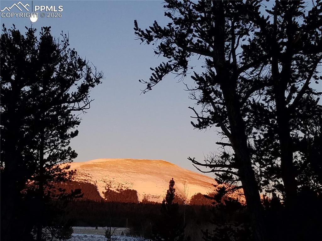 Image 3 of 50: Balcony