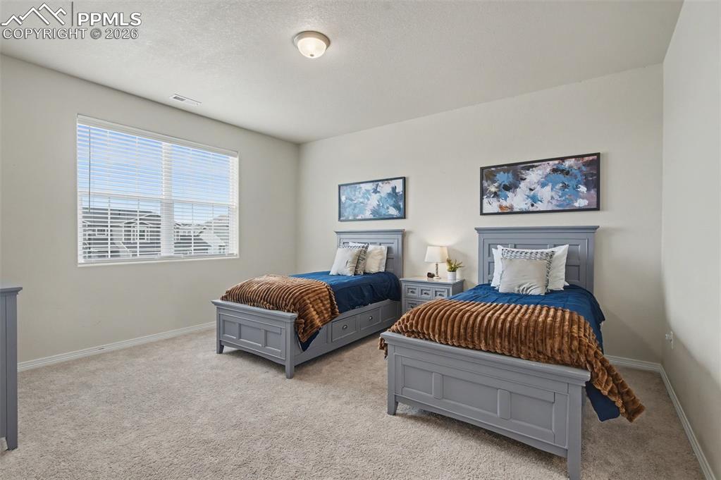 Image 24 of 38: Bedroom