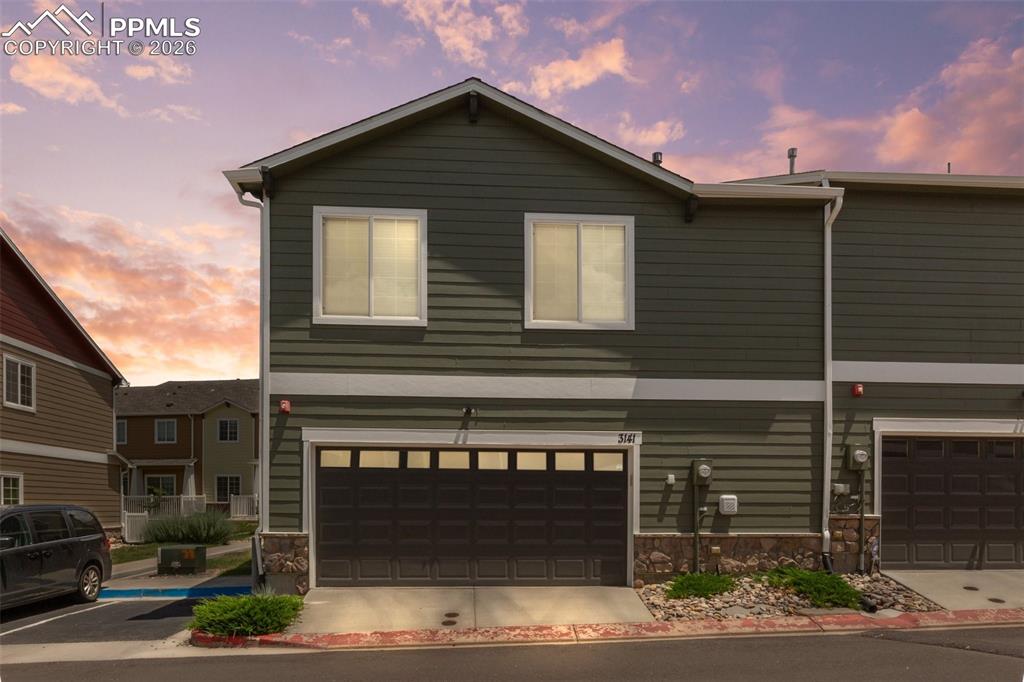 Image 27 of 31: Back of Structure