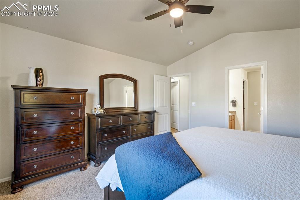 Image 20 of 50: Bedroom