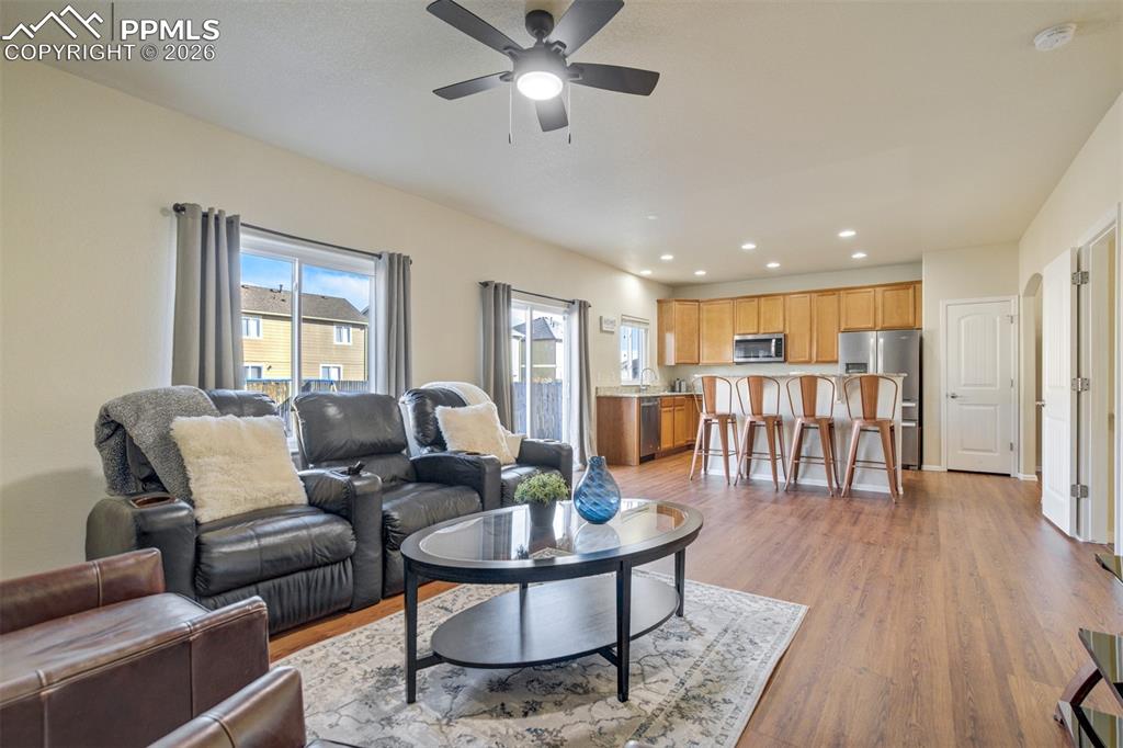 Image 9 of 50: Living Room