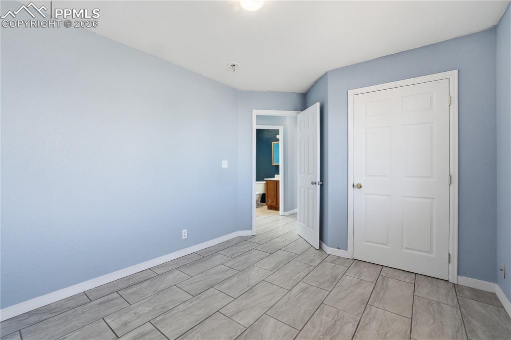 Image 18 of 35: Bedroom