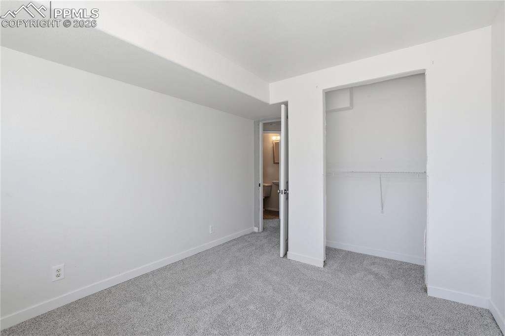 Image 24 of 35: Bedroom