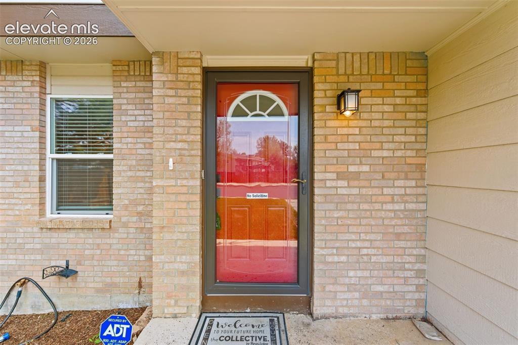Image 4 of 41: Entry