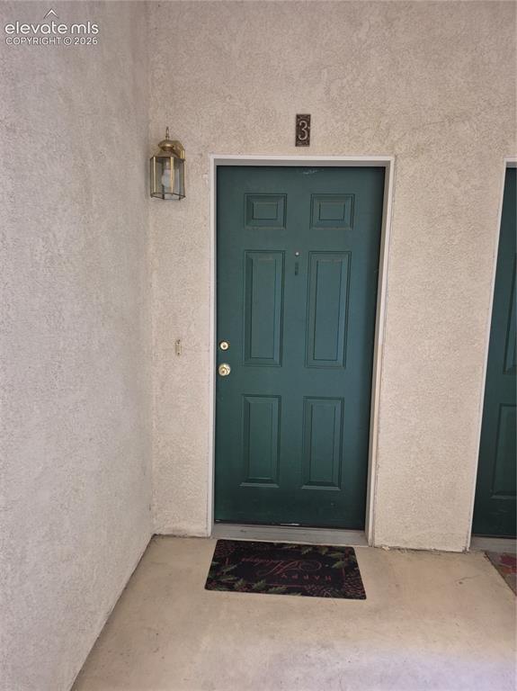 Image 6 of 24: Entry