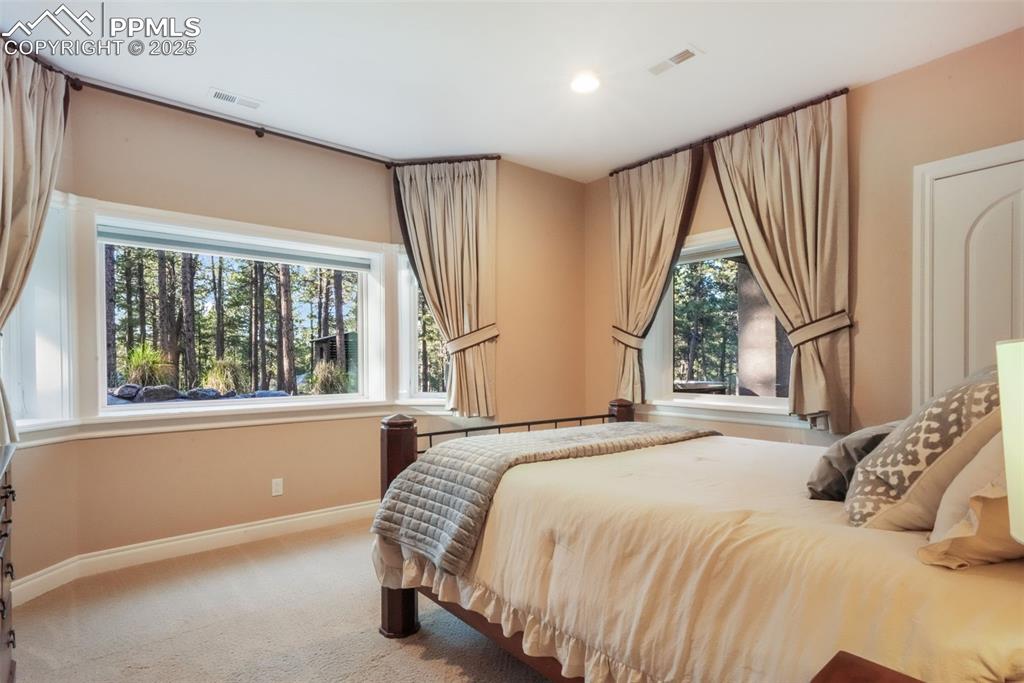 Image 44 of 50: Bedroom