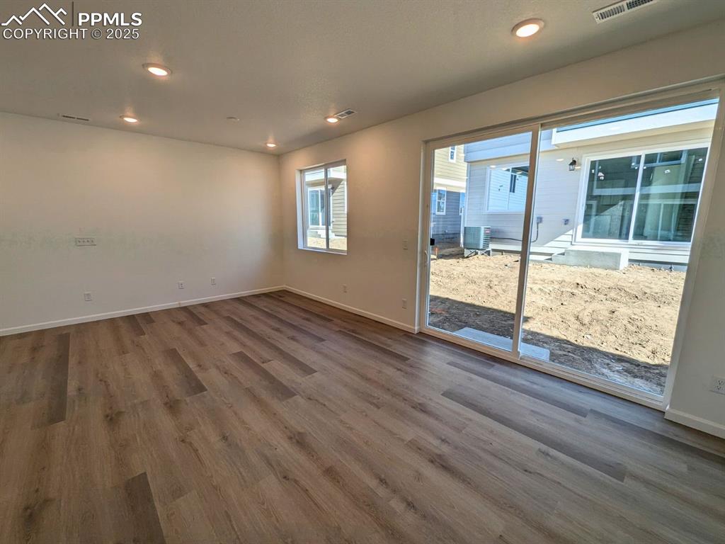 Image 5 of 12: Other