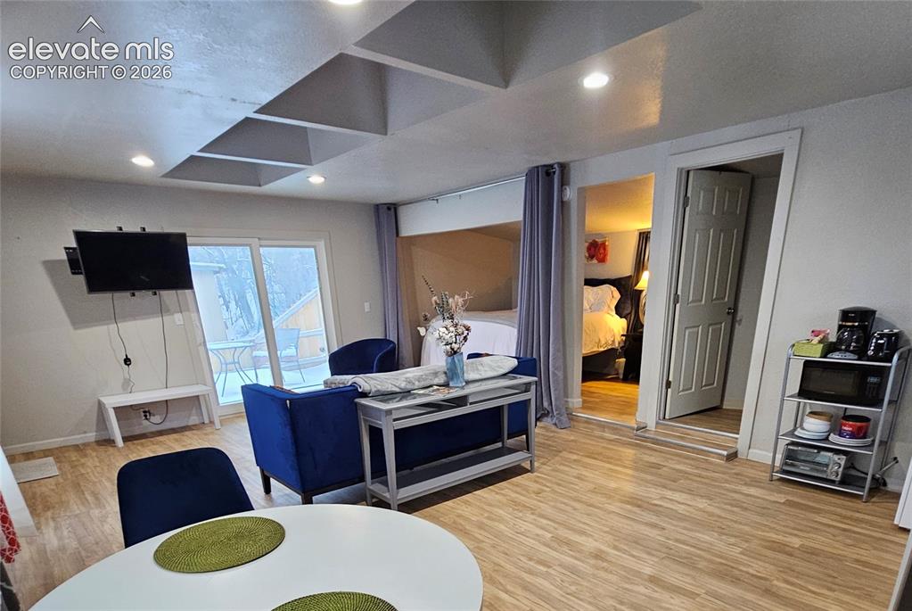 Image 3 of 39: Unit B interior