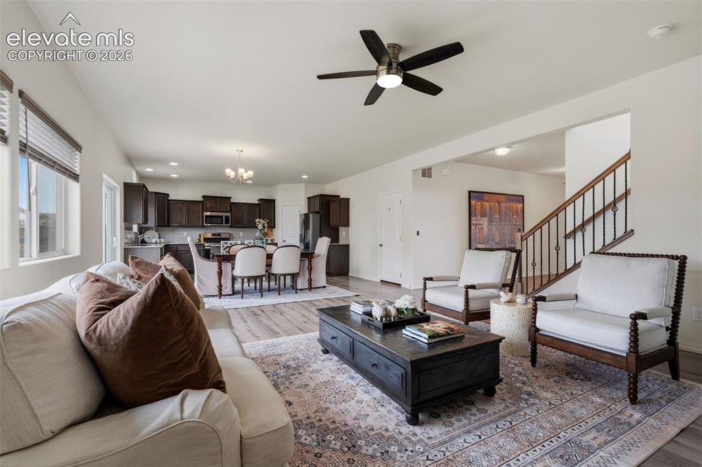 Image 5 of 40: Living Room