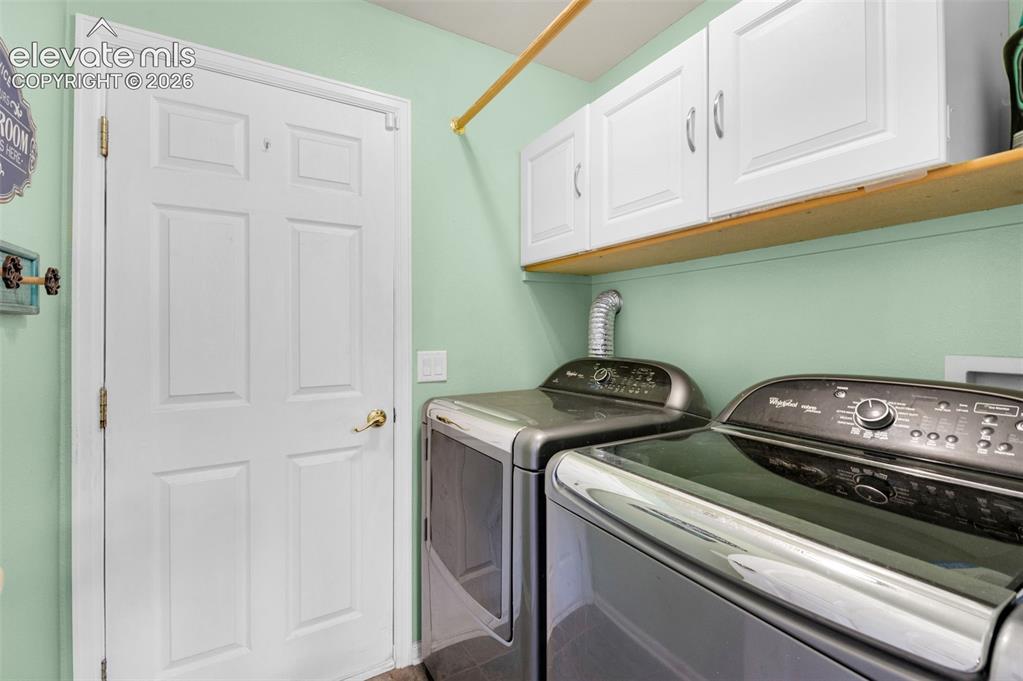 Image 13 of 29: Kitchen