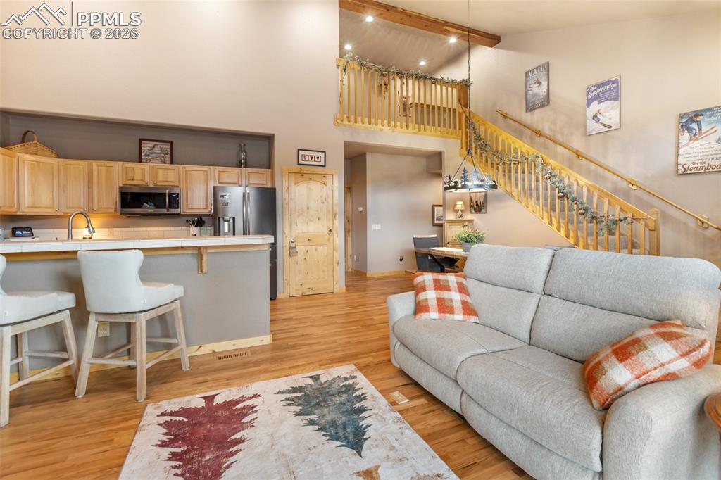 Image 9 of 27: Living Room