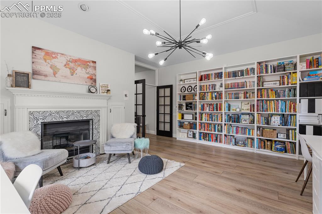 Image 11 of 47: The office is big, bright and beautiful