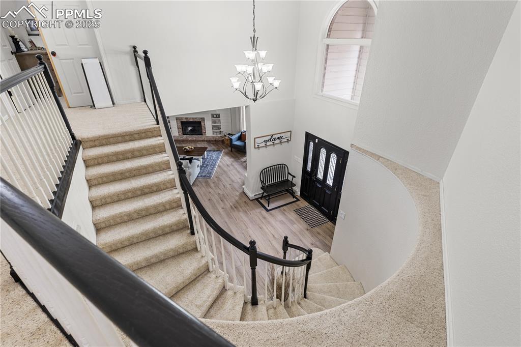 Image 7 of 47: Spiral staircase for all of your holiday decorating dreams. Perfect for pho