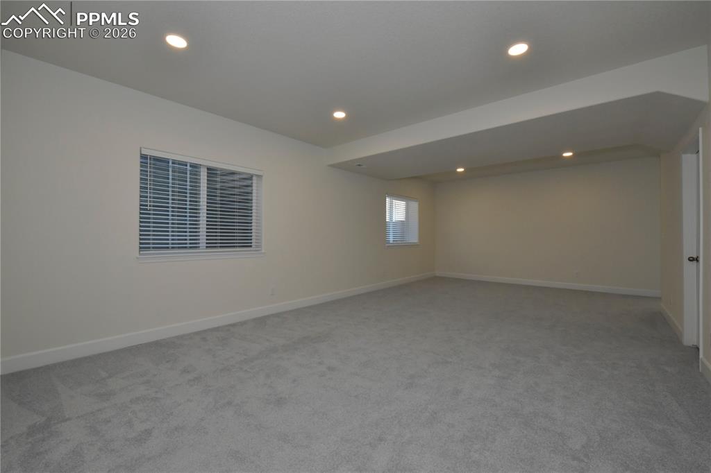 Image 18 of 34: Family Room