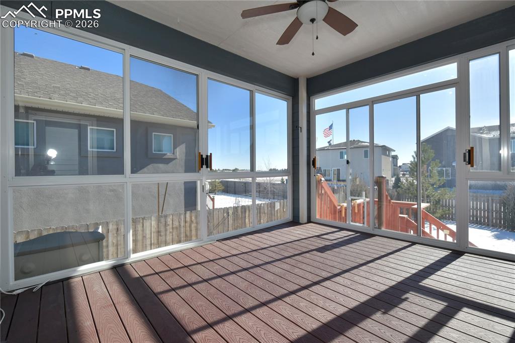 Image 27 of 34: Sun Room