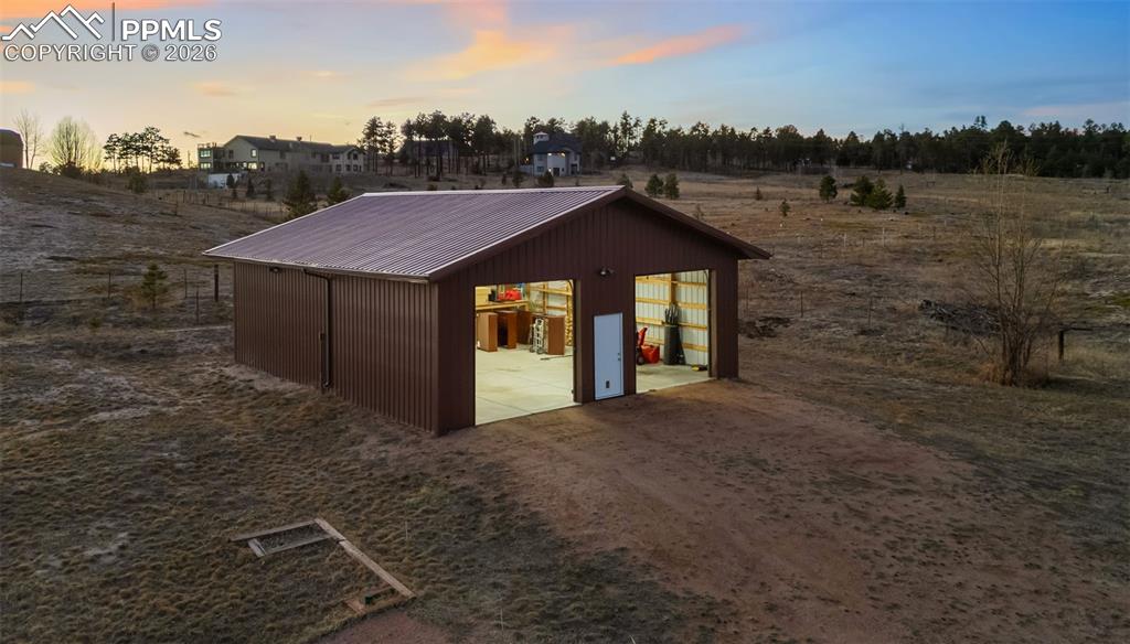 Image 6 of 45: Back of Structure